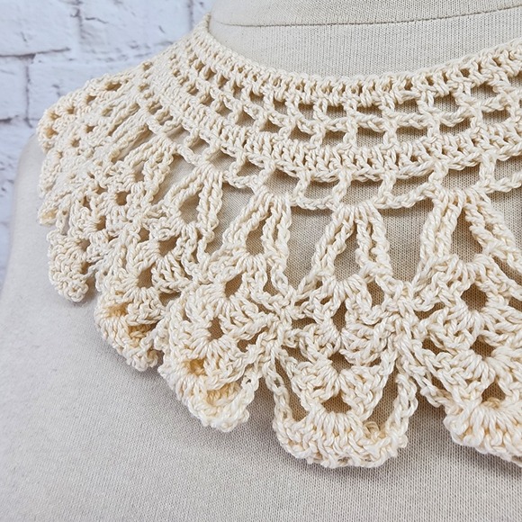 Vintage Handmade Crochet Collar Lace White Dollette Victorian Edwardian Ecru - Picture 5 of 6